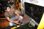 Vijendra Singh at Milestone_s Game 4 You  - new game store launch in Mega Mall on 24th Feb 2010 (3).JPG